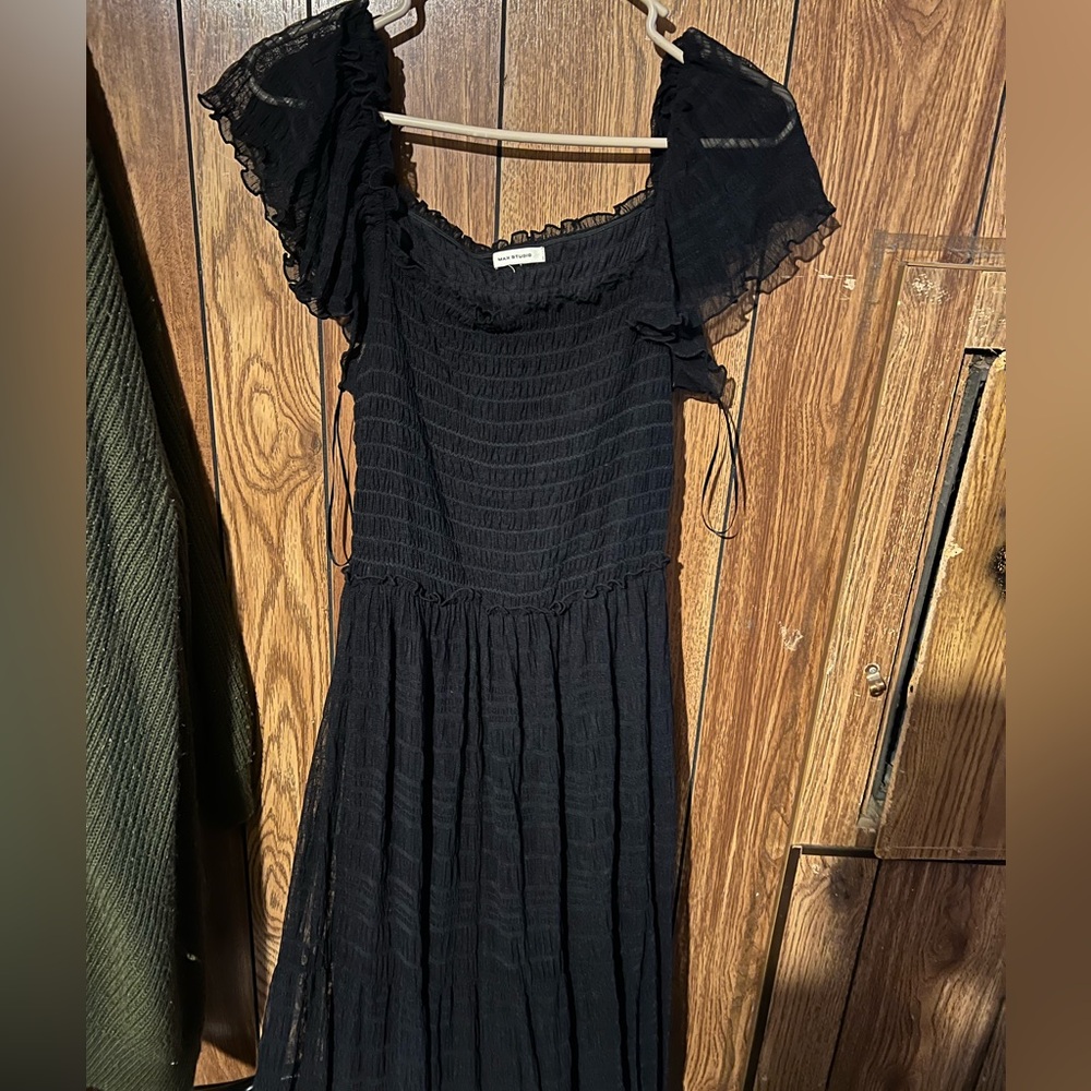 Size large maxi dress